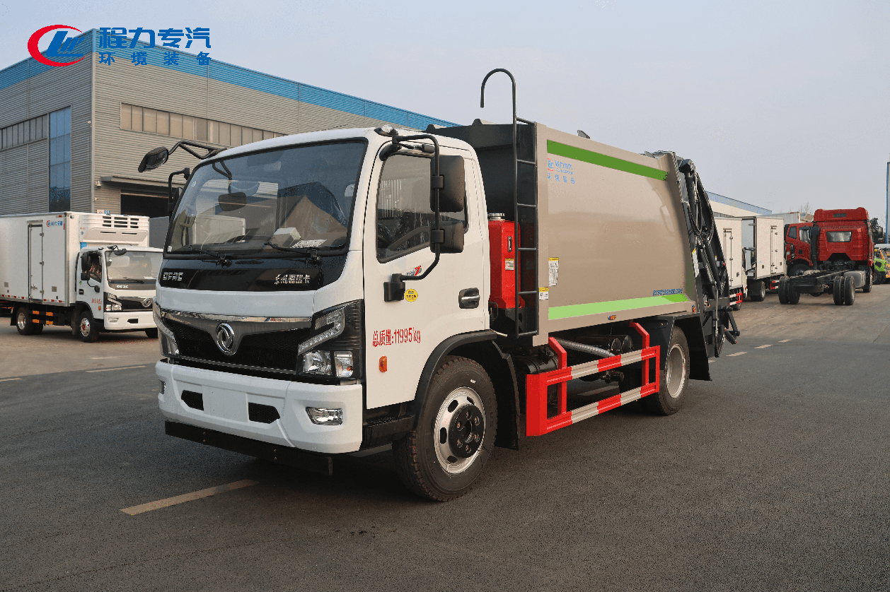東風(fēng)福瑞卡F7壓縮垃圾車