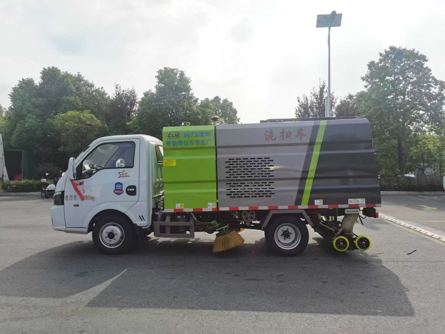 東風途逸洗掃車
