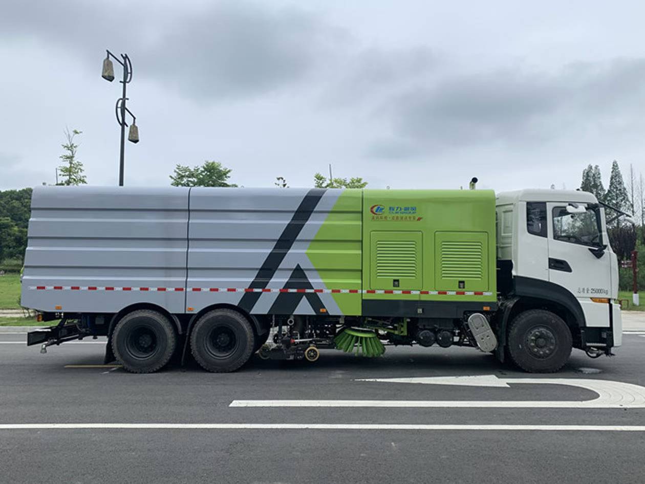 東風(fēng)天龍22方洗掃車