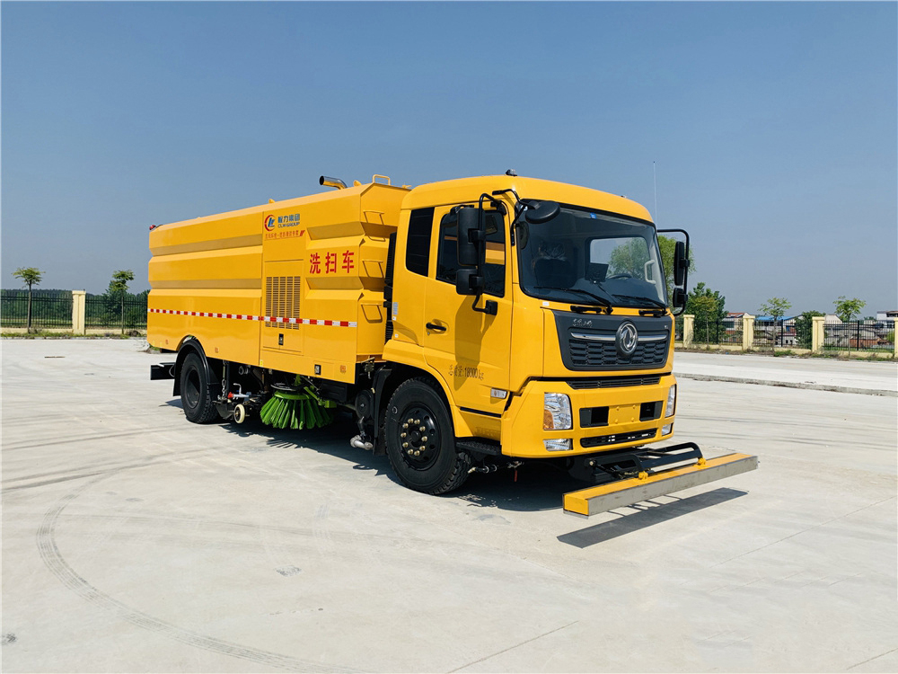 東風(fēng)天錦16方洗掃車