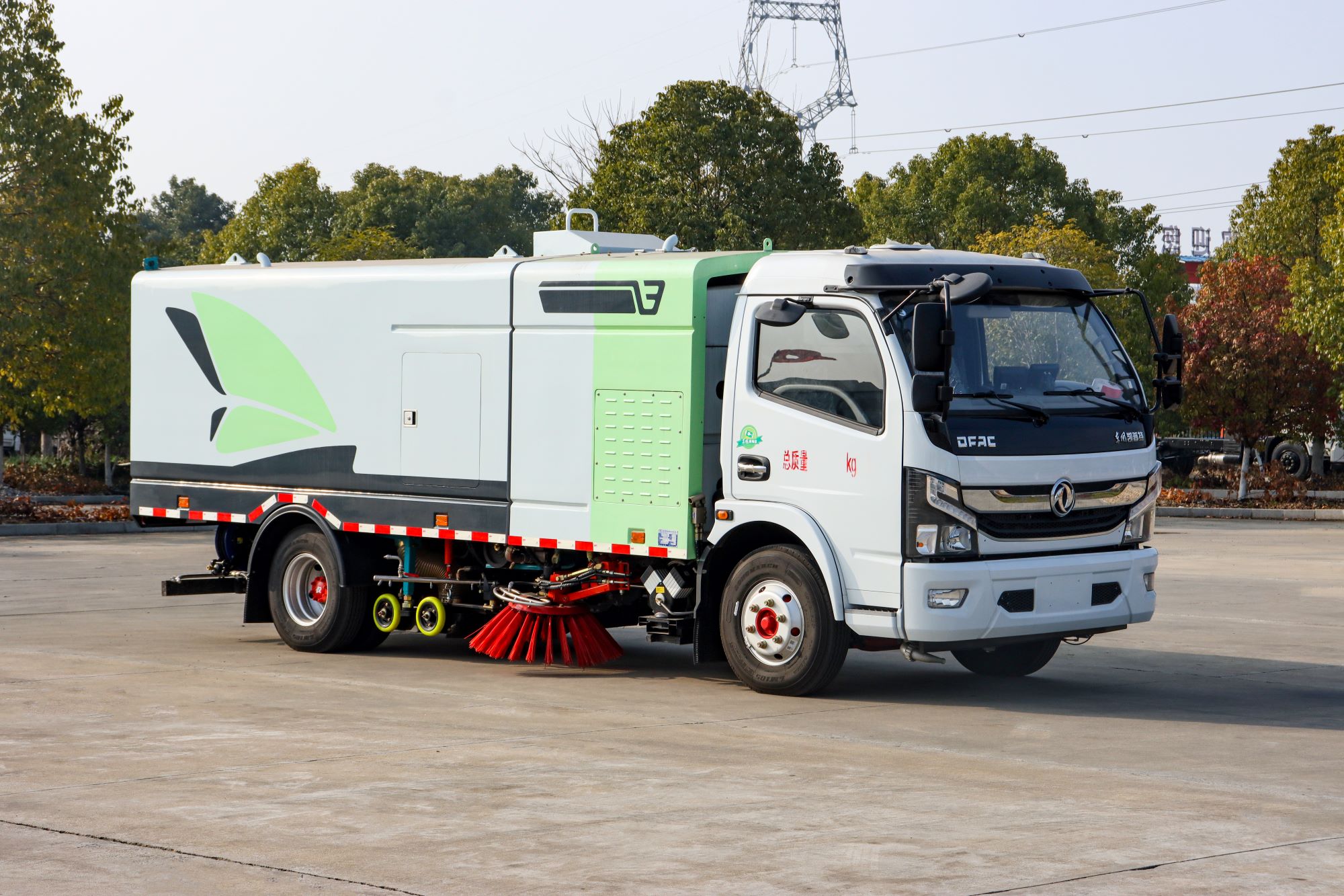 東風(fēng)凱普特純電動(dòng)洗掃車